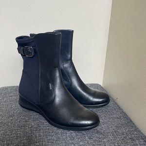 Ecco gore-tex stretch waterproof boots size 38 (7 to 7-1/2) NWOT